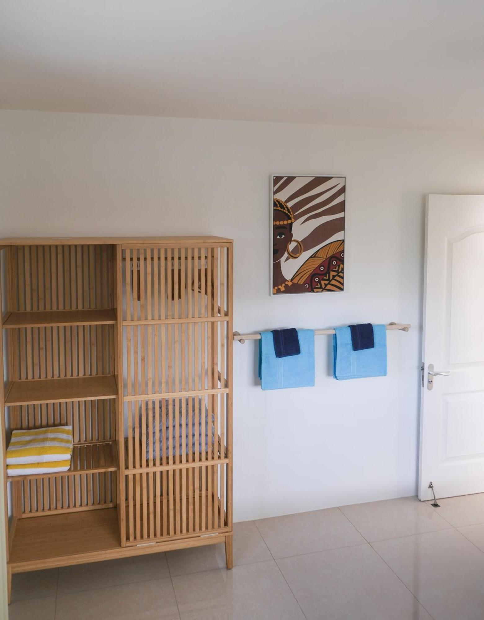 Tiki Blou - Mini Resort Centraal Gelegen Tussen Mambo Beach & Jan Thiel ウィレムスタッド エクステリア 写真